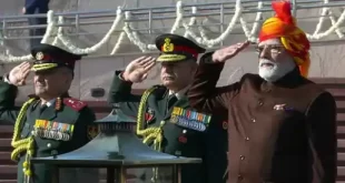 76वें गणतंत्र दिवस समारोह में पीएम मोदी ने पहनी रंग-बिरंगी पगड़ी, दी देशवासियों को शुभकामनाएं