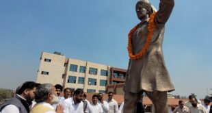 हरियाणा के मंत्री अनिल विज ने शहीद-ए-आजम भगत सिंह को श्रद्धांजलि अर्पित की