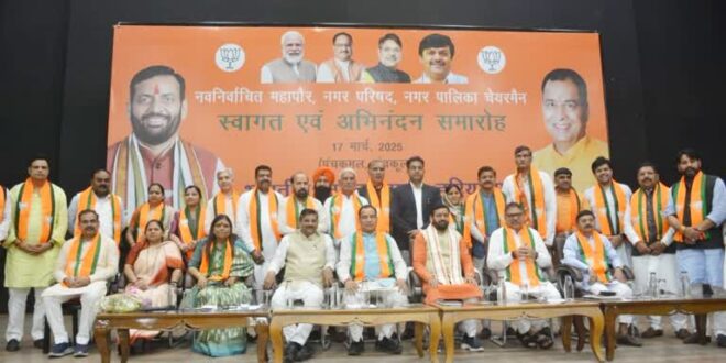 हरियाणा में मेयर और चेयरमैन ने ली शपथ, सीएम सैनी ने निकायों को दिए 587 करोड़ रुपये, विकास के लिए किया आह्वान