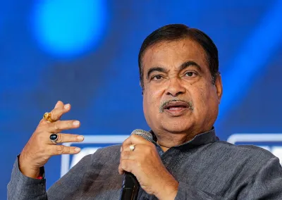 सरकार की ‘कबाड़’ पॉलिसी से सस्ती होंगी कारें, नितिन गडकरी ने बताया पूरा प्लान