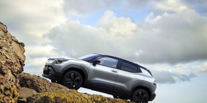 Maruti e Vitara: अगले महीने लॉन्च होगी मारुति की पहली इलेक्ट्रिक SUV, डीलर्स ने शुरू की प्री-बुकिंग