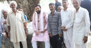 मुख्यमंत्री नायब सिंह सैनी की सादगी के कायल हुए ग्रामीण, फफड़ाना और जलमाना में अचानक रुका काफिला