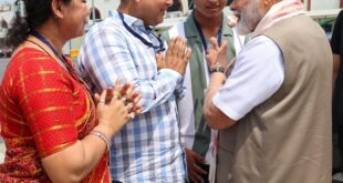 पटना एयरपोर्ट पर प्रधानमंत्री नरेंद्र मोदी से मिले युवा क्रिकेटर वैभव सूर्यवंशी