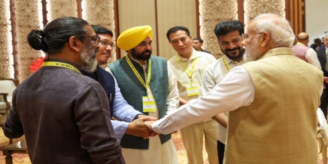 'टीम इंडिया की तरह मिलकर करना होगा काम': नीति आयोग की बैठक में पीएम मोदी का संदेश, रखा 2047 का लक्ष्य