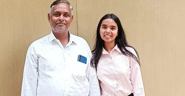 कबाड़ी की बेटी बनी Microsoft की सॉफ्टवेयर इंजीनियर,