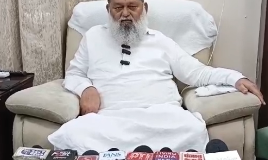 राम मंदिर चढ़ावा चोरी के आरोपों पर दिग्विजय सिंह की यात्रा, अनिल विज का पलटवार