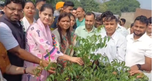 अर्चना गुप्ता और मेयर कोमल सैनी ने दिया जनसेवा का संदेश